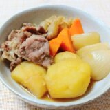 新じゃがのキタアカリで肉じゃがをつくる！【単身赴任平日夕食】