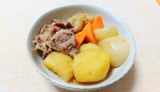 新じゃがのキタアカリで肉じゃがをつくる！【単身赴任平日夕食】