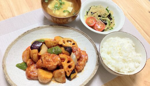 酢豚と春雨サラダ 【男一人の休日昼食】