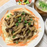 きのこのバターしょう油炒め【男一人の平日夕食】